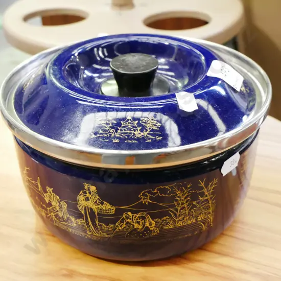 retro enamel casserole