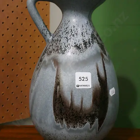 Blue Mountain pottery vase H-270