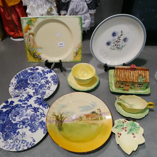 4x plates, cottage cover dish, leaf dish etc