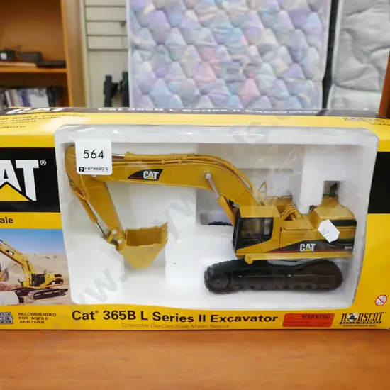 diecast 1:50 scale of Cat 365BL excavator
