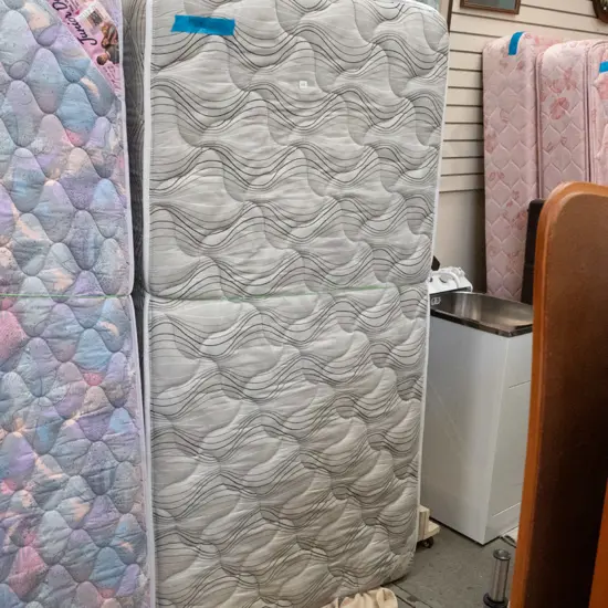 single bed with pop up trundler