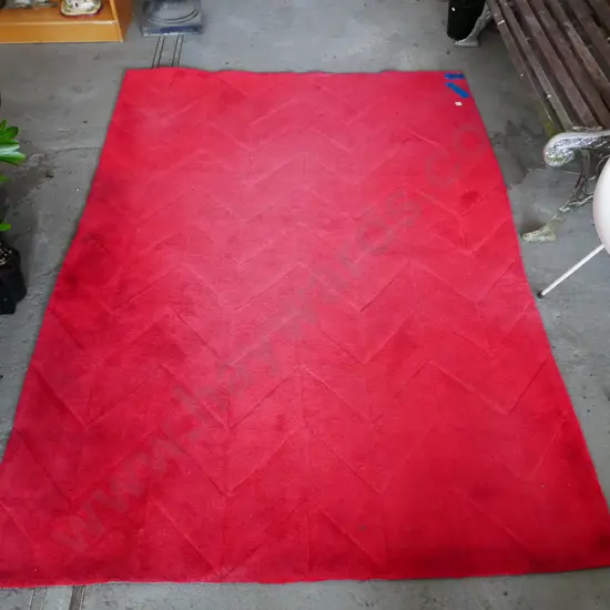 red acrylic floor mat L-2160 W-1510