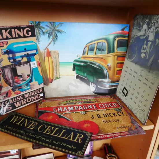 5x reproduction signs on tin