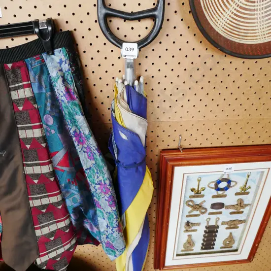 combination shooting stick/umbrella