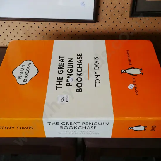 The Great Penguin Book Chase board game