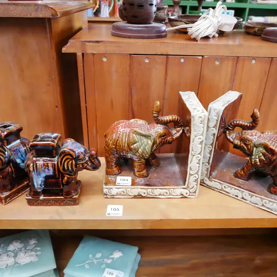 elephant themed bookends, 2x candlesticks