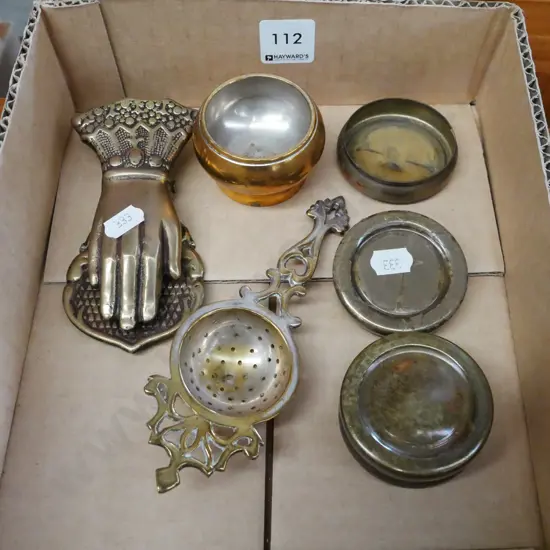 box of brass ware: clip, tea strainer, liddeed canisters etc