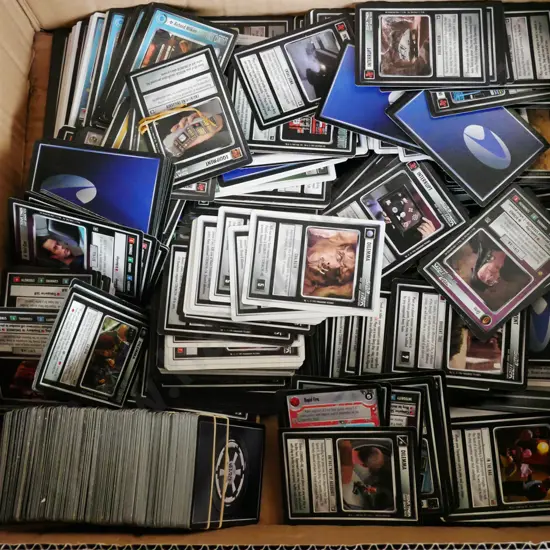 box; Star Trek and Star Wars collector cards