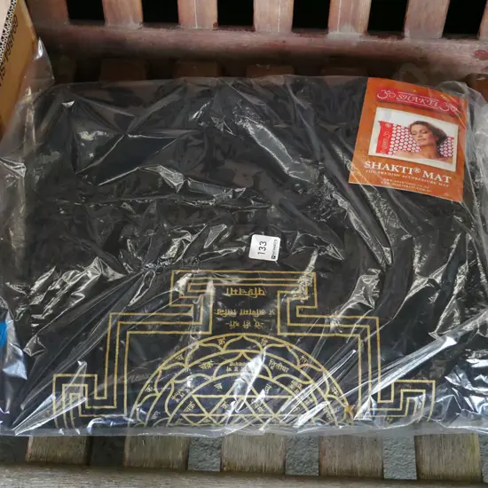 as-new Shakti Swedish acupressure mat