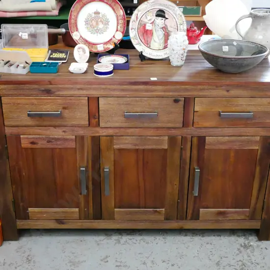 modern solid 3 door 3 drawer sideboard H-830 W-1300 D-450