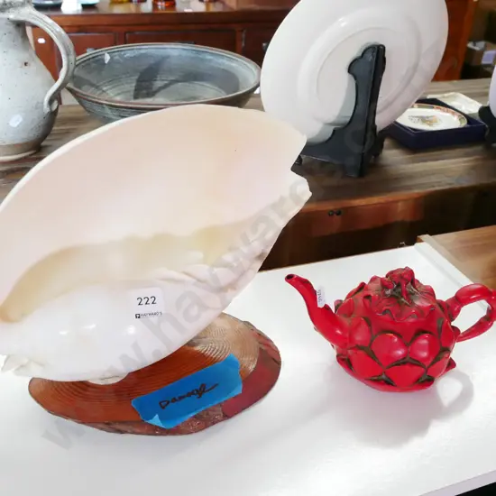 souvenir seashell on wooden base - damage, novelty frog themed teapot