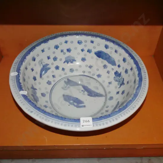 large blue and white ceramic wash bowl W-360