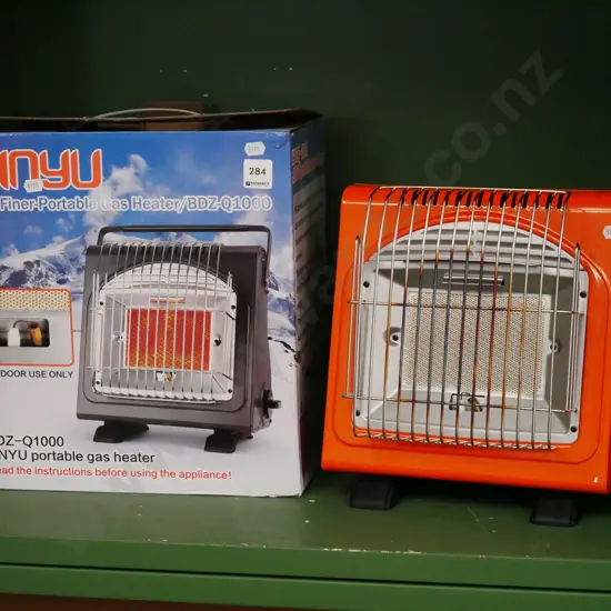 boxed Jinyo outdoor portable gas heater