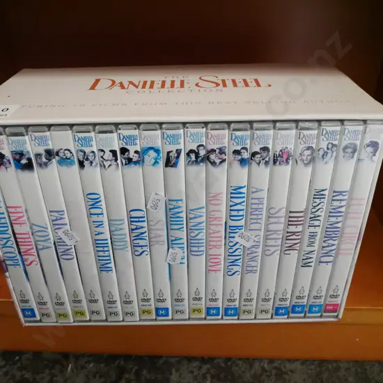 boxed set of Danielle Steele collection