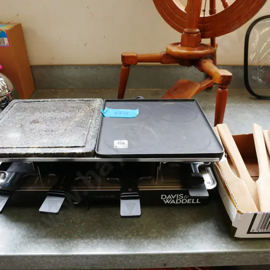 Davis and Waddell electric party grill