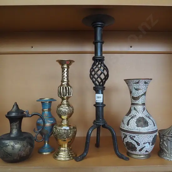 shelf; money box, vases, coffee pot, 2x candlesticks H-420