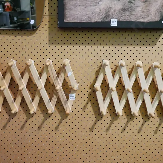 2x wooden wall mounted hooks