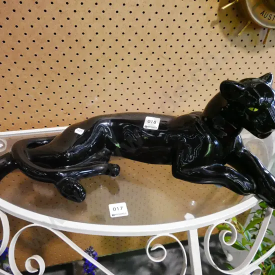 ceramic black panther L-480