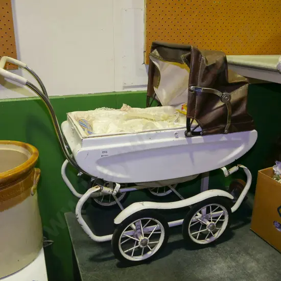 dolls pram