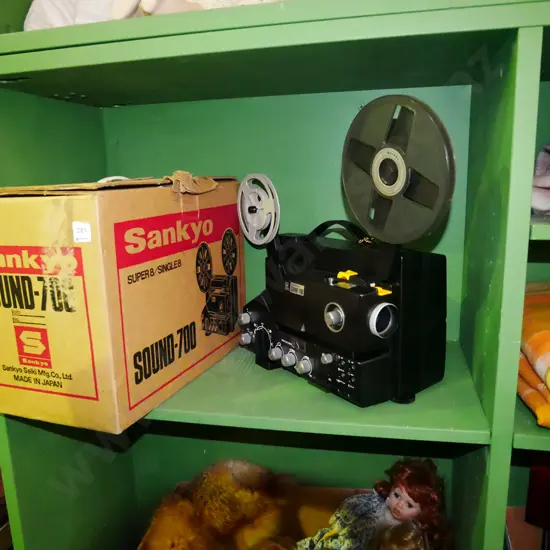 Sankyo super 8 film projector