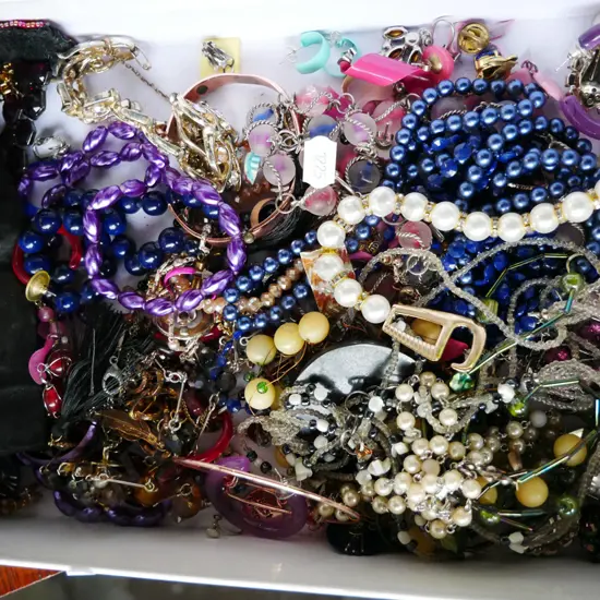 tray; costume jewellery