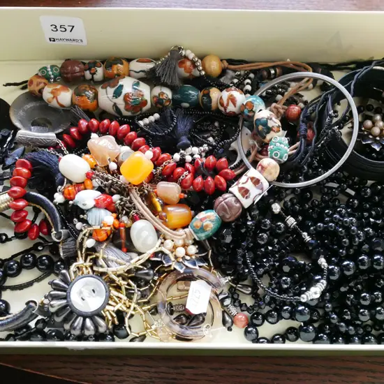 tray; costume jewellery