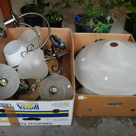 2x boxes of various light fittings - yellow dots