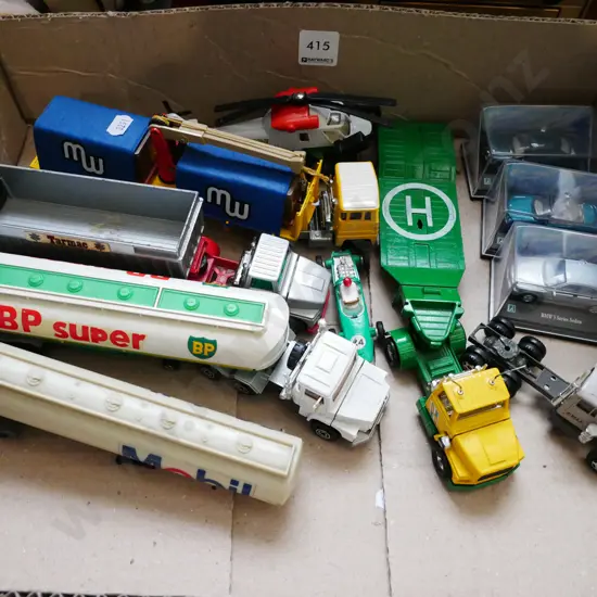 box; model vehicles
