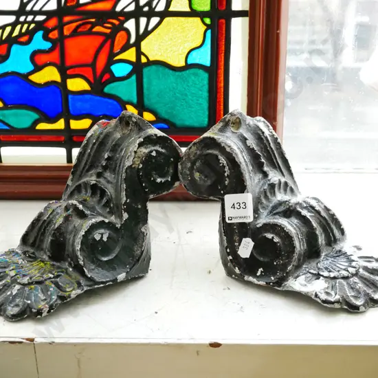 2x cast metal  bath feet