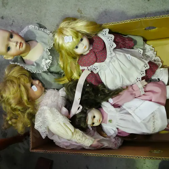 box; porcelain dolls