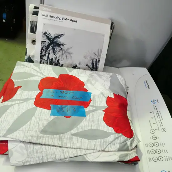 floral curtains, wall hanging palm print