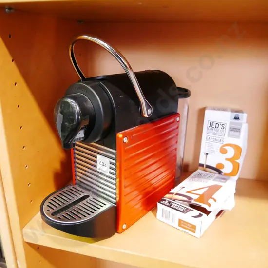 Breville pod coffee machine with pods