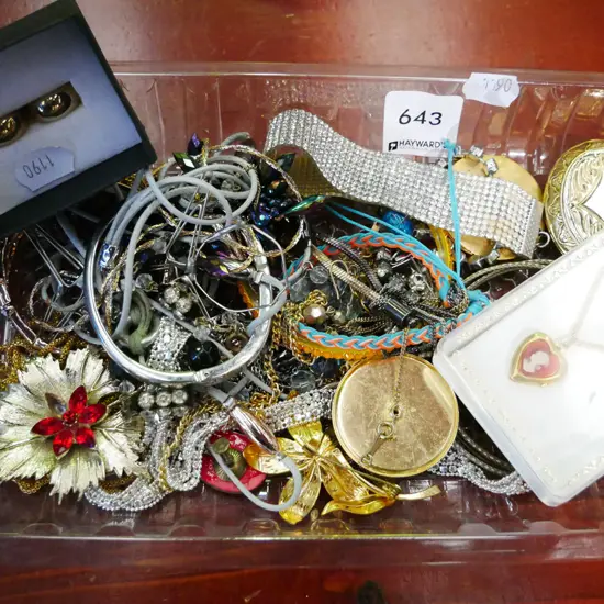 plastic tray of costume jewellery