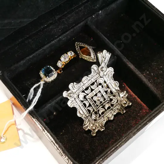 jewellery box, rings, pendant