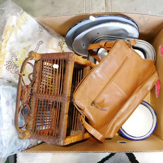 box; flannel sheets, enamel plates etc