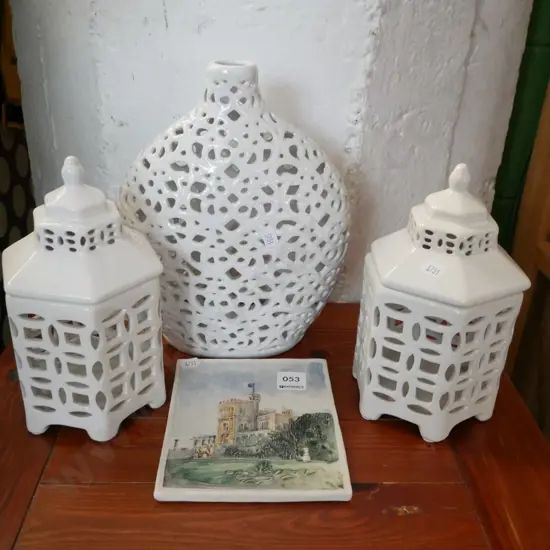 2x tea light candle lanterns, Larnachs Castle tile, ceramic vase