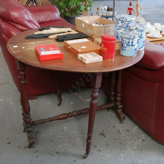 restorer's Victorian mahogany gate leg drop side table H-700 W-840 D-1060