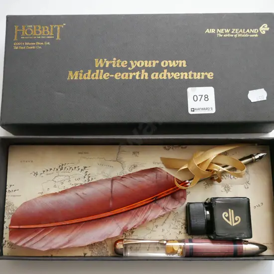 AirNZ hobbit themed gift box