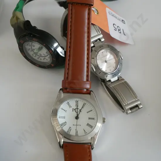 3x wristwatches