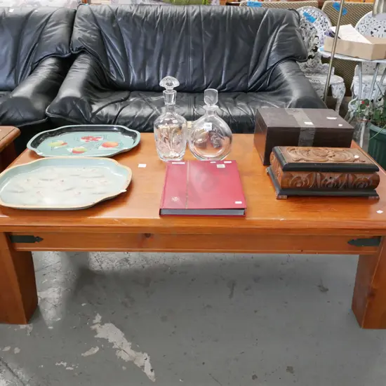 heavy solid wood coffee table H-420 W-1300 D-700