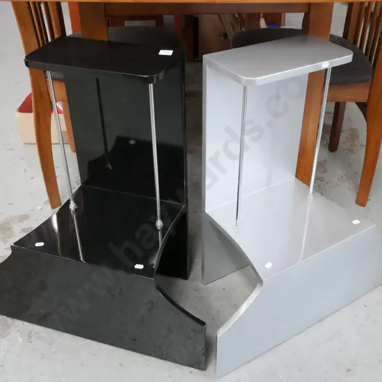 2x chrome and painted shop display stands H-630