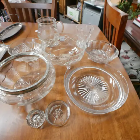 assorted crystal and glassware; bowls, jug, vase etc