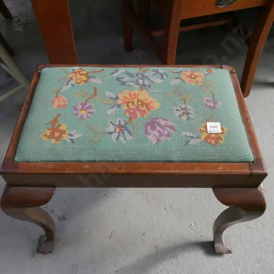 cab leg tapestry top stool