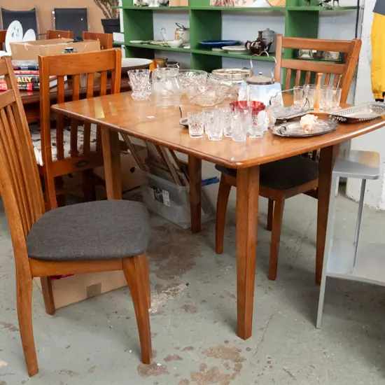 flip top extending dining table with 2 matching chairs H-750 W-1140 D-900