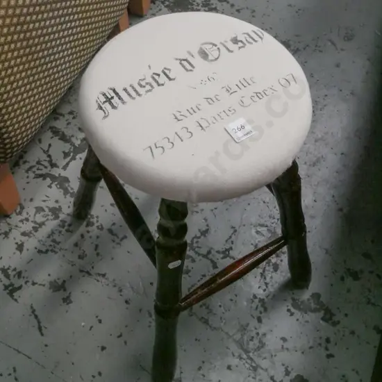 French themed stool