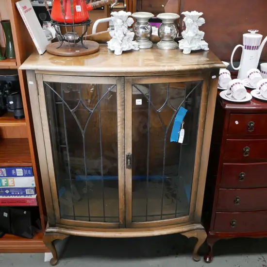 mahogany cab leg 2 door leadlight china cabinet -wear to varnish H-1200 W-890 D-470