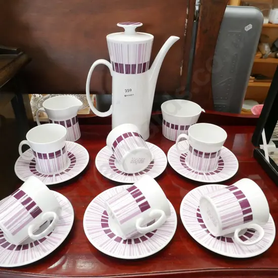 Hostess 15 piece coffee set