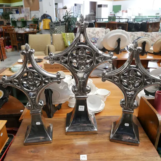 3x silver plated ornaments Tallest H-920