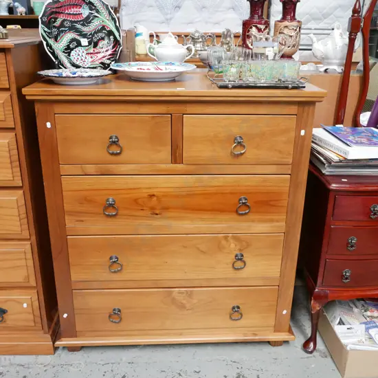 solid pine 5 drawer chest H-1040 W-950 D-450