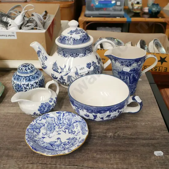 Churchill willow pattern tea pot, breakfast mug, jug etc